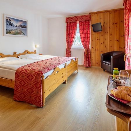 Hotel Aquila Cortina dʼAmpezzo Esterno foto