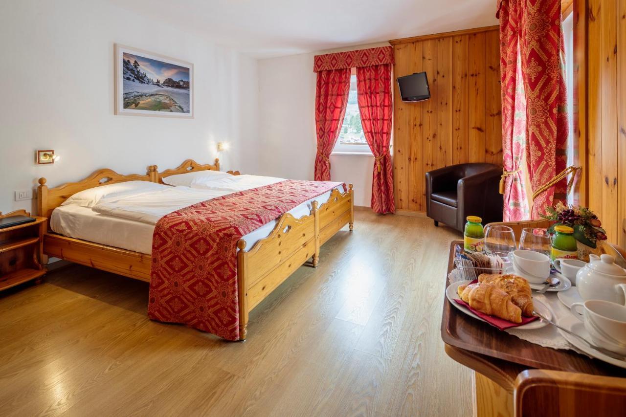 Hotel Aquila Cortina dʼAmpezzo Esterno foto