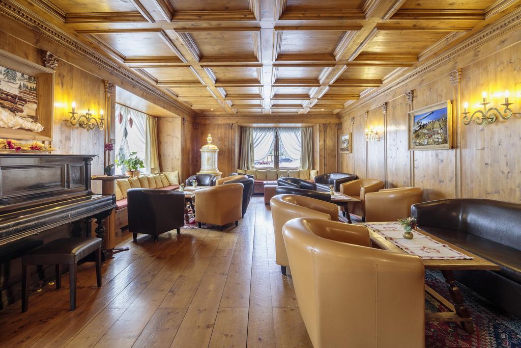 Hotel Aquila Cortina dʼAmpezzo Esterno foto