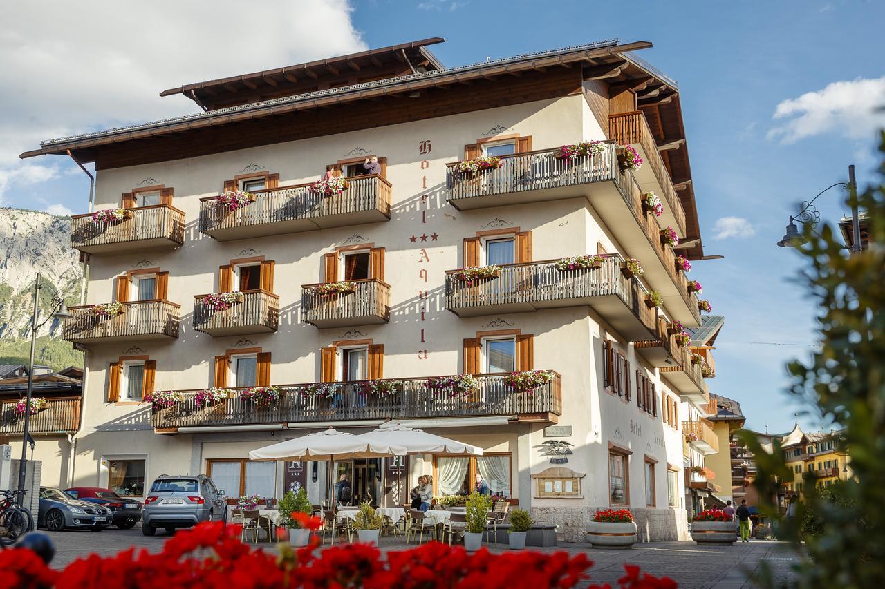 Hotel Aquila Cortina dʼAmpezzo Esterno foto