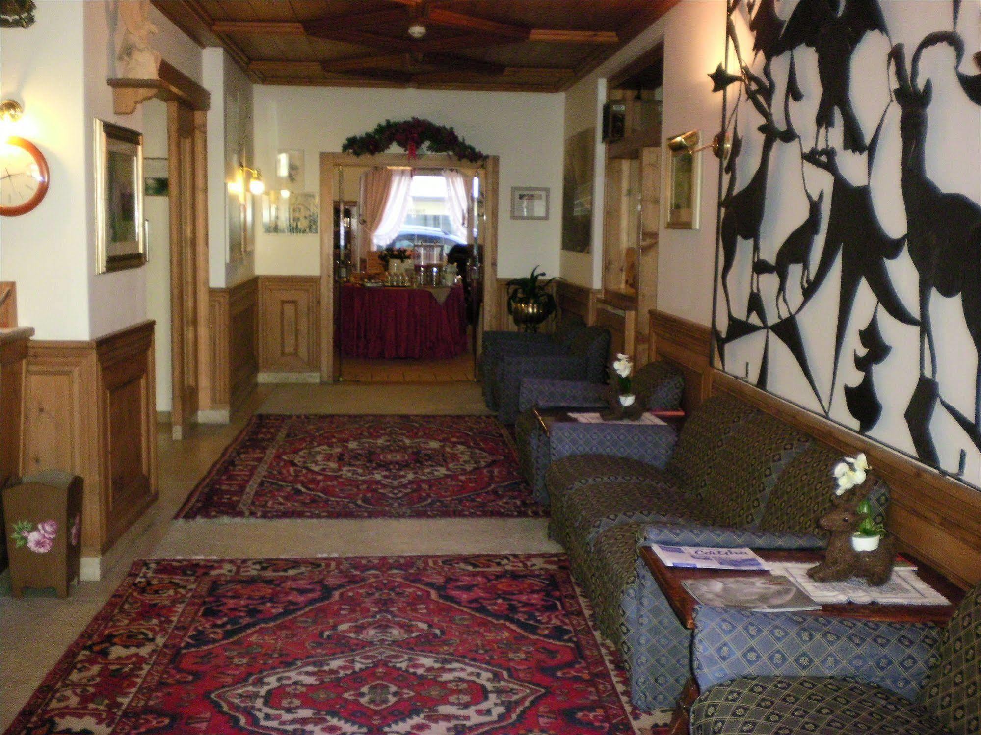 Hotel Aquila Cortina dʼAmpezzo Esterno foto